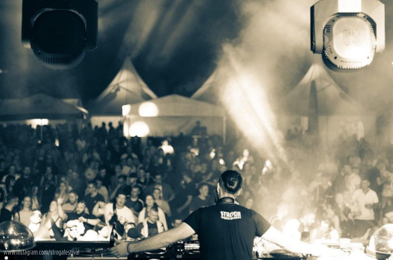 Lifeshow auf der Bühne des Stroga Festivals
