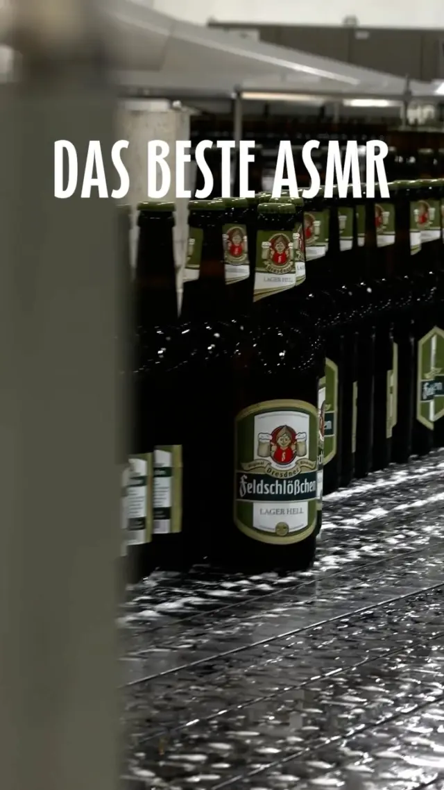 Wenn das Geräusch schon nach Feierabend schmeckt. 🍺

Wie viele Flaschen glaubst du, laufen hier pro Minute über das Band? 👇

#Feldschlößchen #ASMR #Feierabend #Bierliebe #Dresden